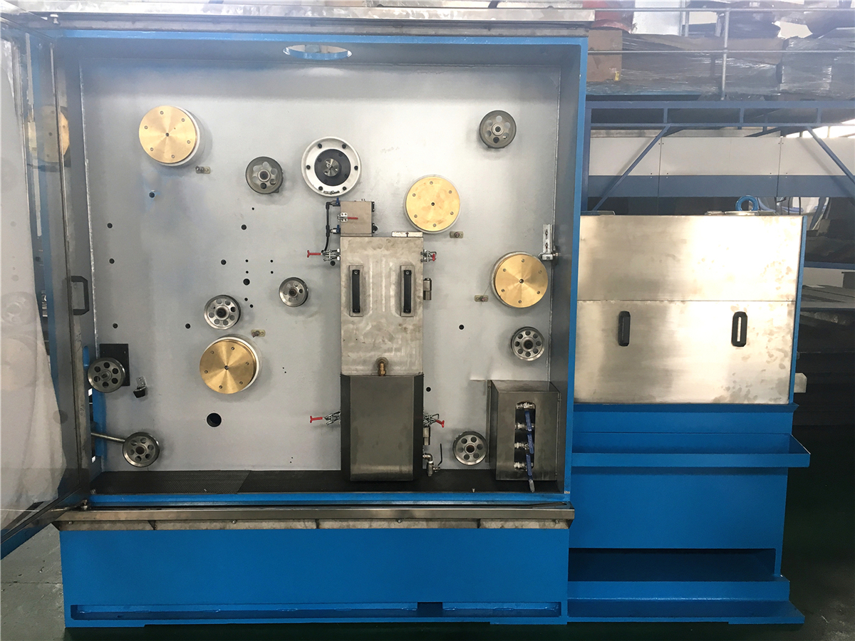 芯線(xiàn)拉絲機